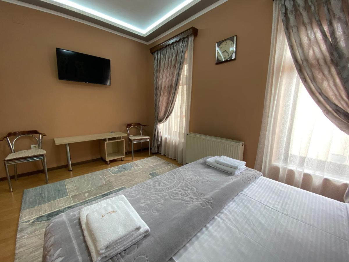Vila A Hotel Korcza Zewnętrze zdjęcie